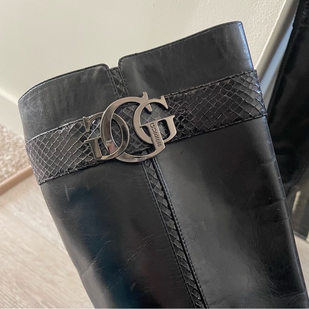 Guess Leather Knee High Boots Black Classy Size 6.5 - Picture 4 of 10